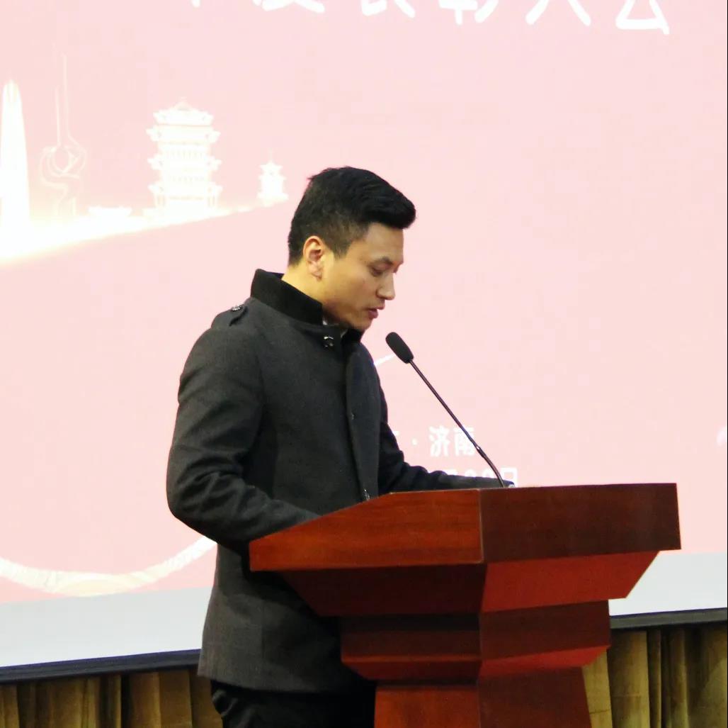  馮全永宣讀2021年度“濟(jì)南非遺體驗(yàn)基地”名單 