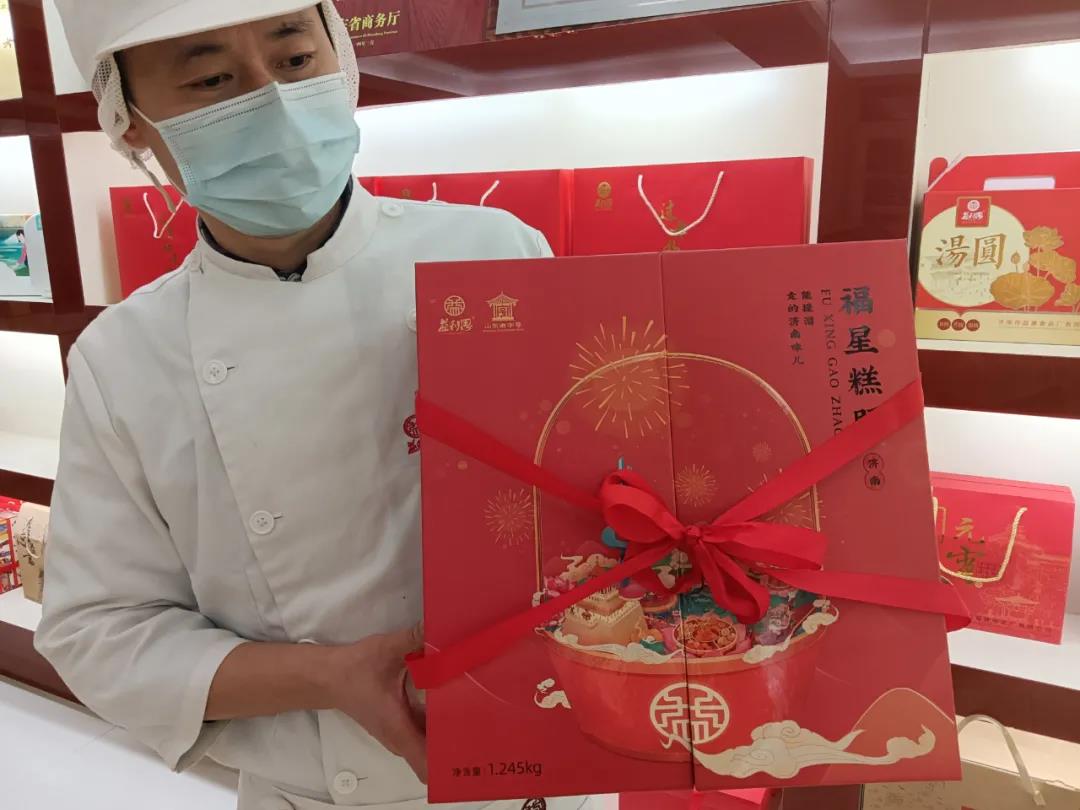 滿載“濟(jì)南禮物”的車輛發(fā)往“濟(jì)南艦