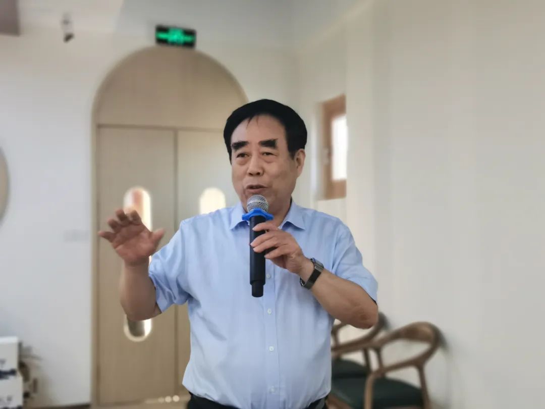 益康黨委書記、董事長(zhǎng)王忠本講話歡迎大家