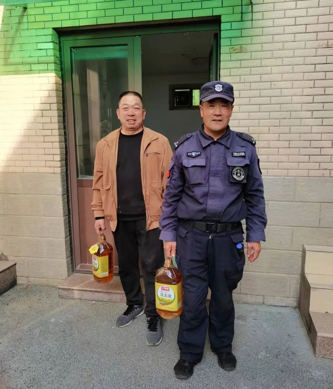 益康益利思年貨發(fā)放現場