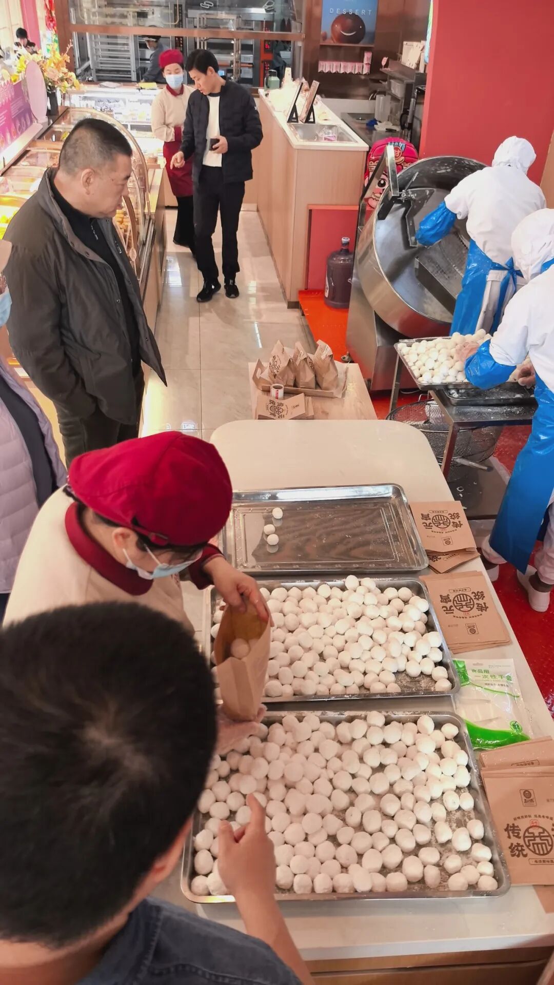 益康益利思現(xiàn)滾元宵